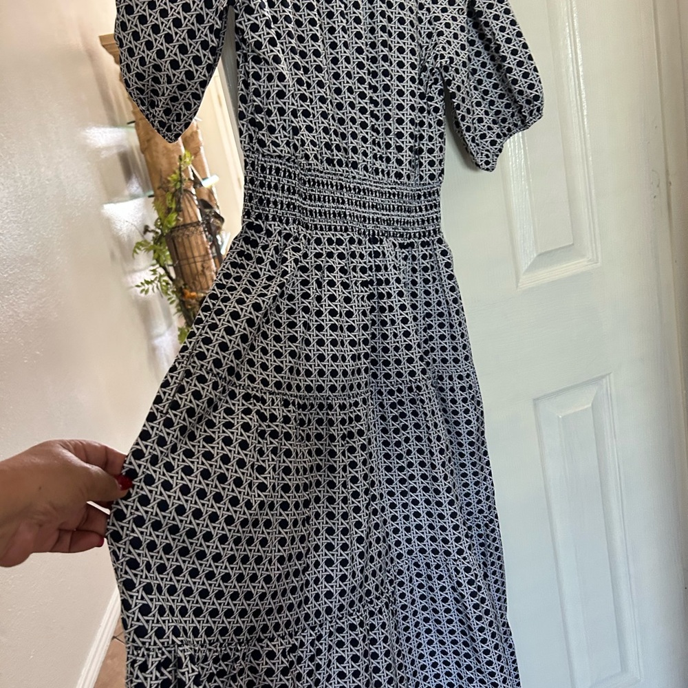 Chico's Black and White Geometric Midi Dress